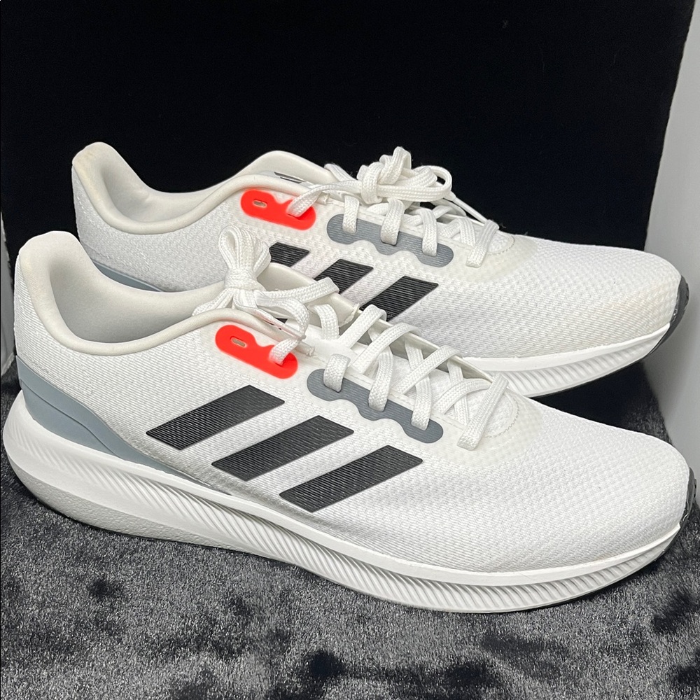 Adidas Men's White and Gray Sneakers - Sz 13